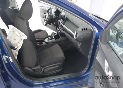 2023 Kia Forte Lxs z USA, uszkodzony, nr VIN 3KPF24AD5PE517955